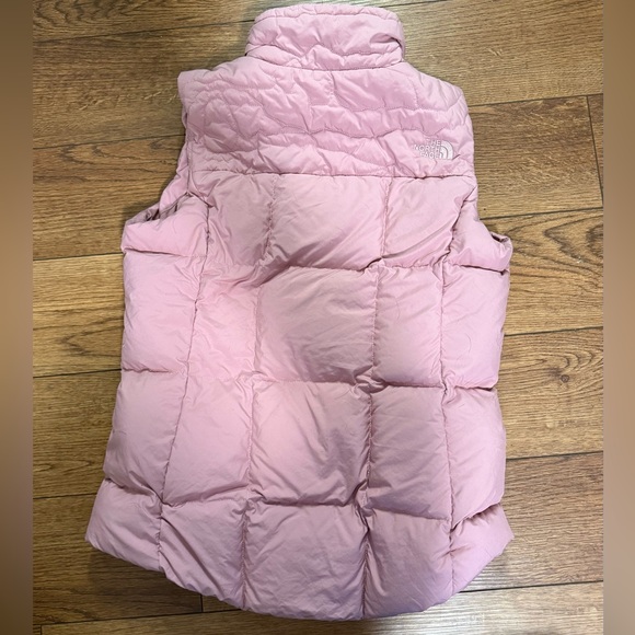 The North Face 550 Down Puffer Vest - Picture 2 of 4